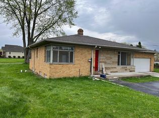 7220 Pearl Rd, Cleveland, OH 44130