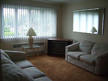 5th image of 8103 257th St