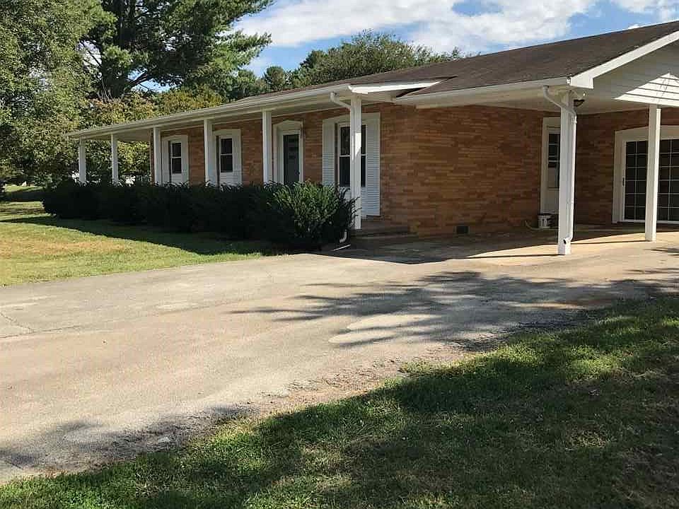 1st image of 203 Begonia Ln