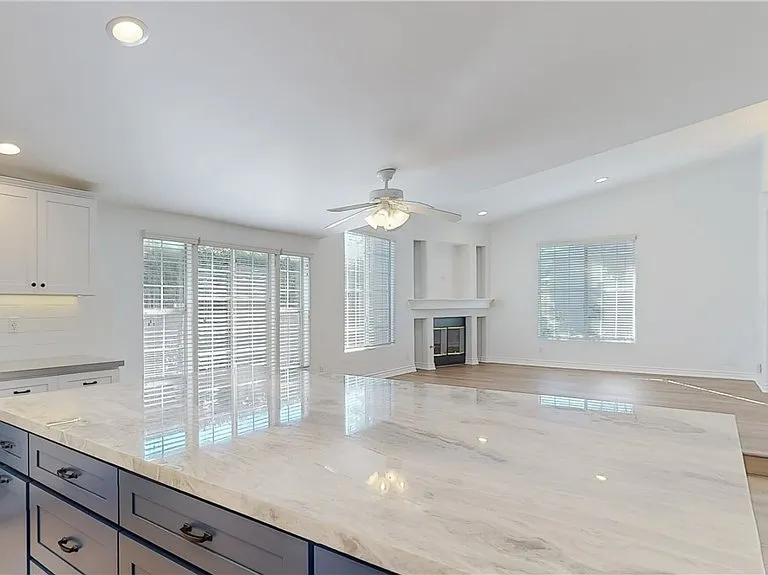 2213 Bataan Rd #B — Photo 22