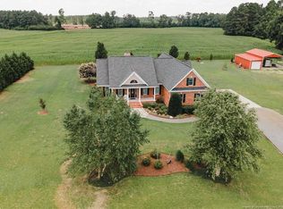 7795 Barker Ten Mile Rd, Saint Pauls, NC 28384