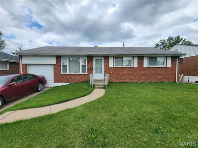 9340 Bellefontaine Rd, Saint Louis, MO, 63137