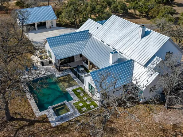 118 Phlox Trl, Fredericksburg, TX 78624