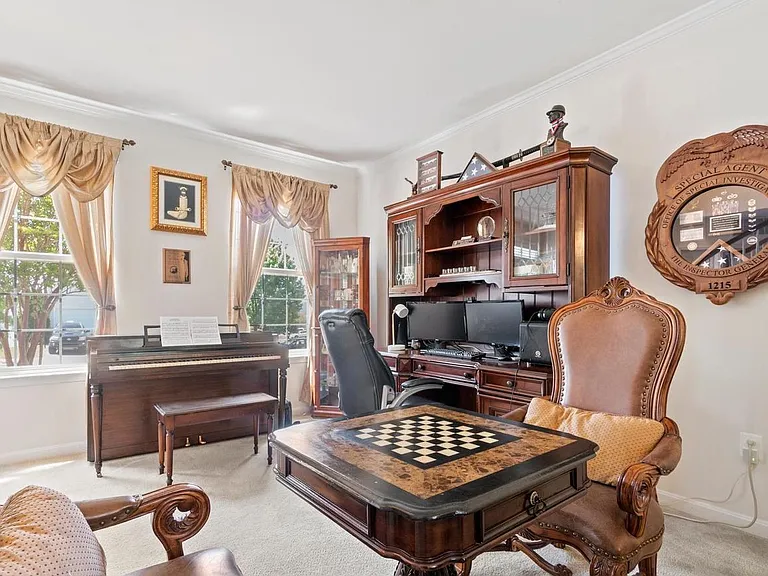 80 Sanctuary Ln — Photo 10