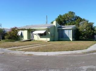 5801 Churchill Ct, West Palm Beach, FL 33405
