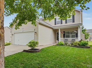 1001 Harmony Lake Pkwy, Saint Peters, MO 63376