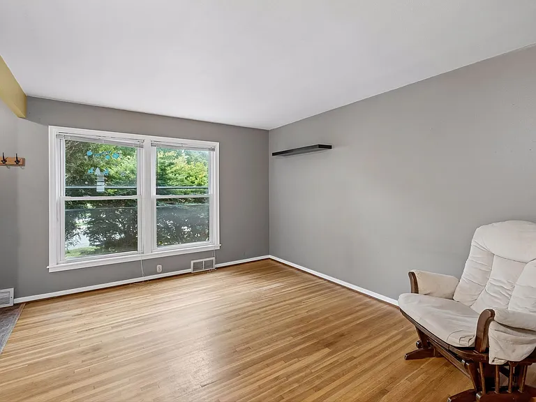 1664 Ford Pkwy #U — Photo 11