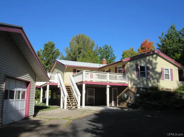 26040 Us Highway 141, Covington, MI 49919