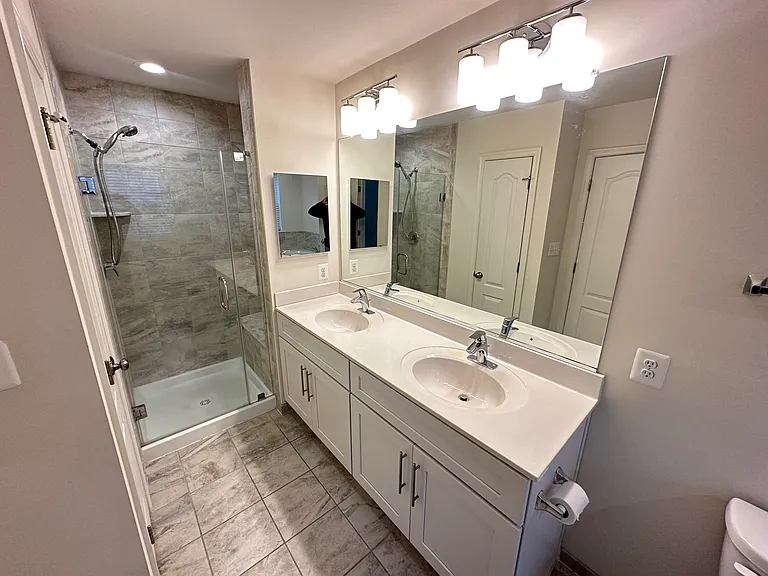 5331 Greenwich Cir — Photo 17