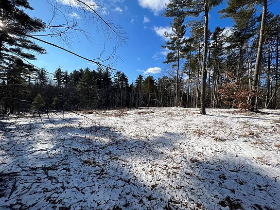 4th image of 279 Monroe Rd