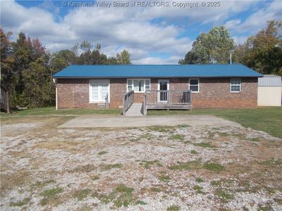 590 Sisson Rd, Fraziers Bottom, WV, 25082