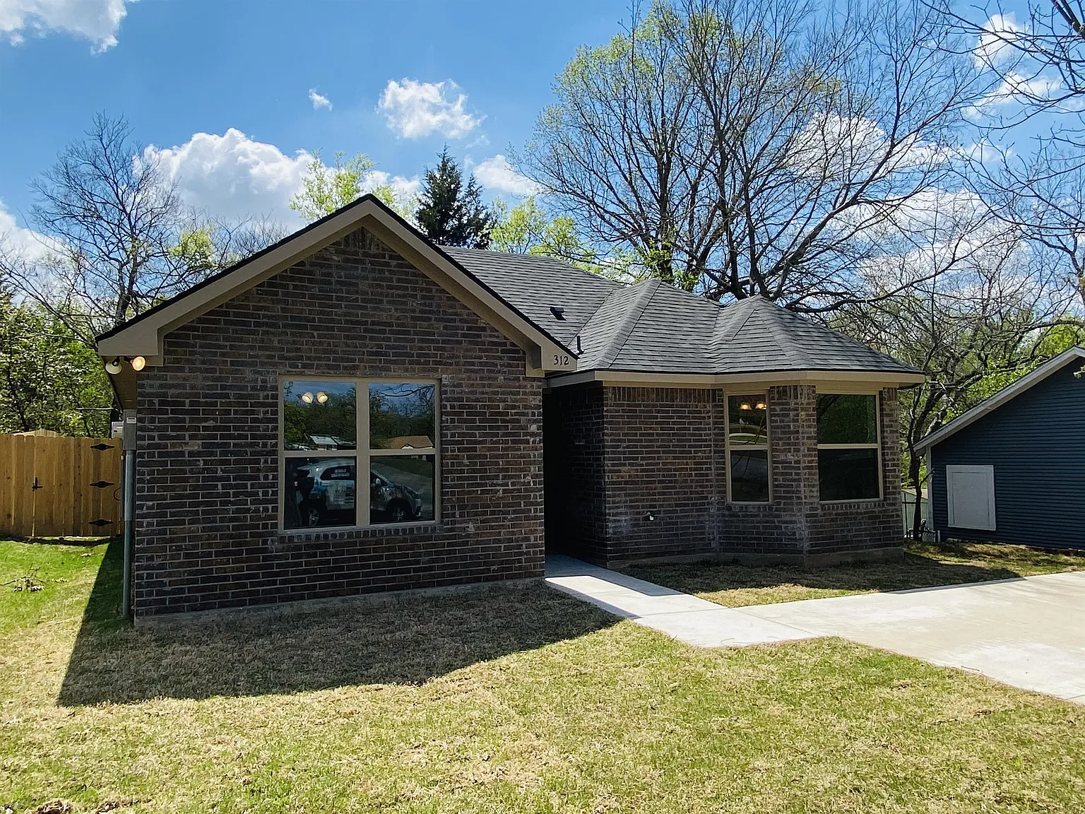 312 West Heron Street, Denison, TX 75020 - 1 — Photo 1