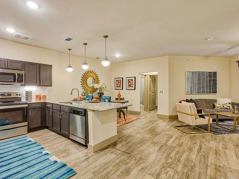 Tower Bay Lofts — Photo 17