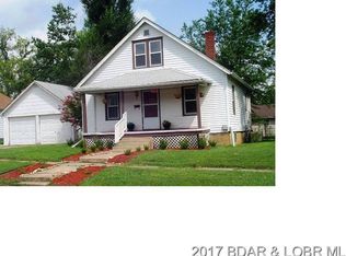 429 W North St, Eldon, MO 65026