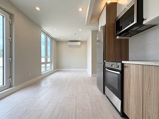 Living room, photo 1