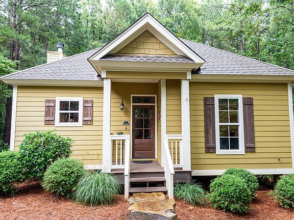 2nd image of 79 Village Cir