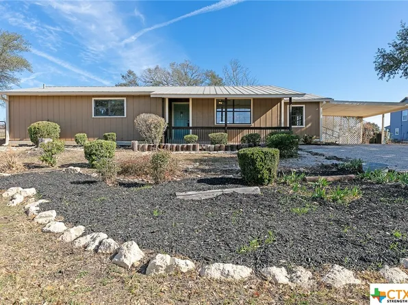 351 Spur Trl, Seguin, TX 78155