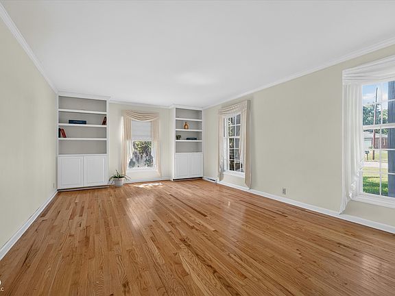 5th image of 6501 Welham Rd
