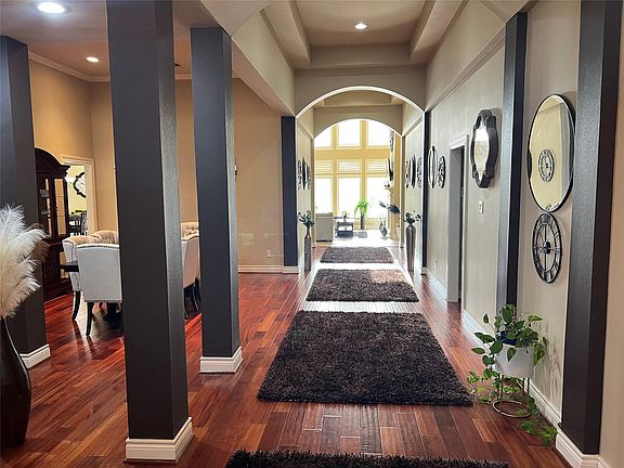 3rd image of 25831 Morgan Spgs