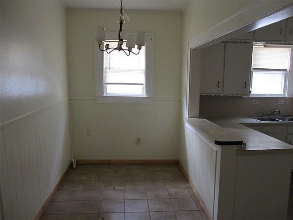 5th image of 309 Smith St