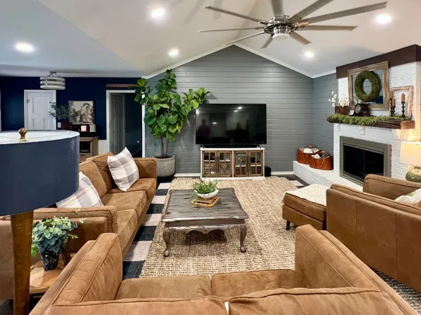 509 S Rockford Rd, Ardmore, OK 73401