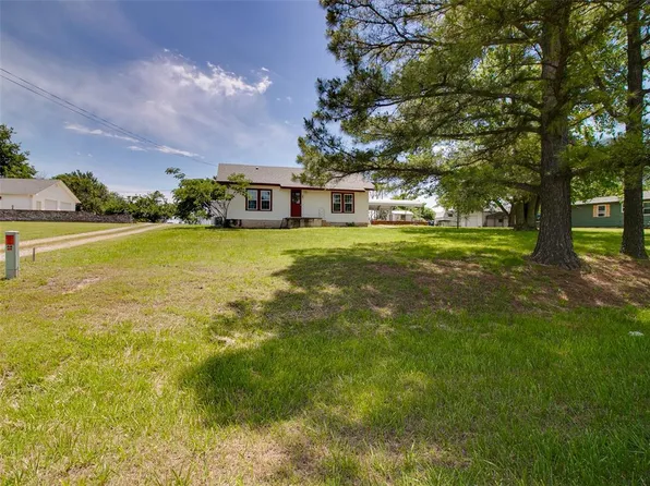 922 W 7th St, Stroud, OK 74079