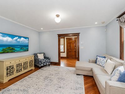 39 Burnside Ave, Staten Island, NY - View 6
