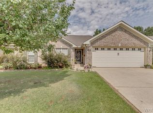13878 Highland Pointe Dr, Northport, AL 35475