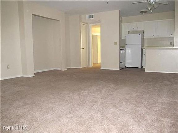 DC6B8A9EFD1088733B1C32A19C9CAB4D04E0