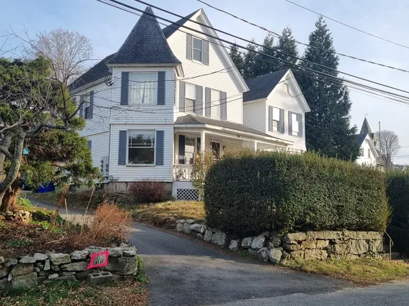 19 Terrace Ave, Noank, CT 06340