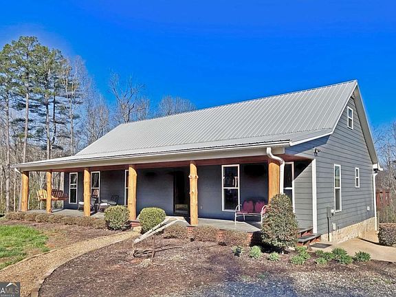 5th image of 175 Hooper Rd