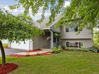 868 Cross Point Rd, Waconia, MN, 55387