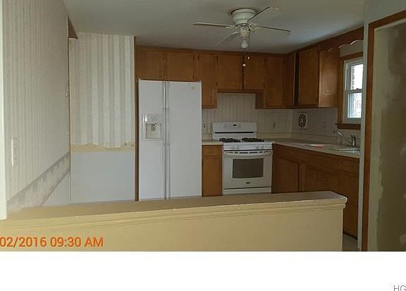 2nd image of 11 Delilah Ln