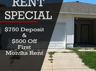 2430 U St #1, Lincoln, NE 68503