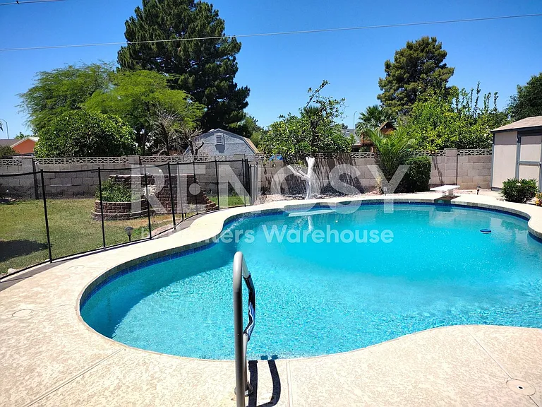 2124 N Lazona Dr — Photo 22