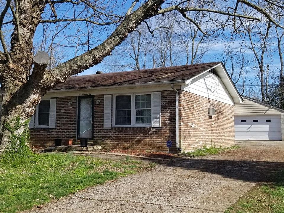 1st image of 202 Garden Park Dr