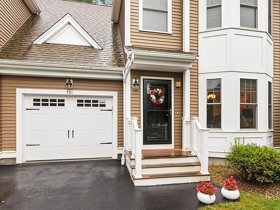2nd image of 701 Crystal Way #701
