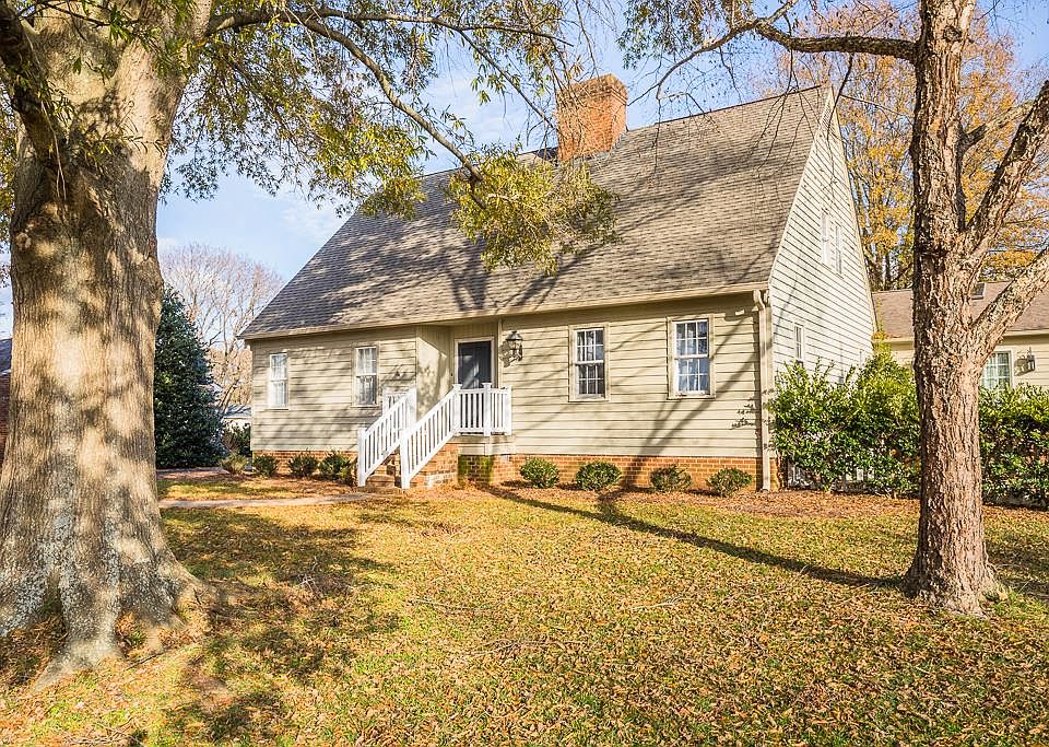 1st image of 120 College Ave