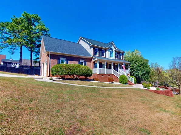 338 Lionshead Rd, Fayetteville, NC 28311