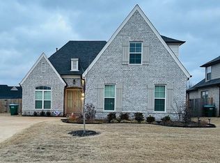 325 Chestnut Ridge Cv, Oakland, TN 38060