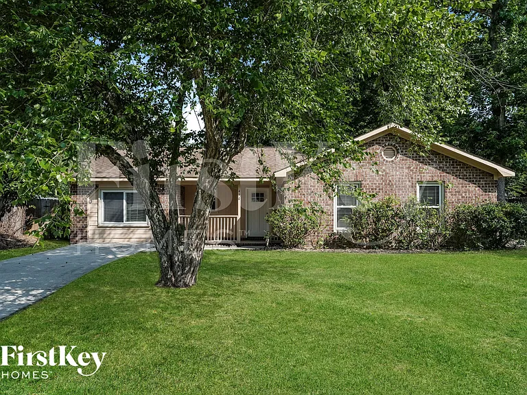 430 Citadel St — Photo 1