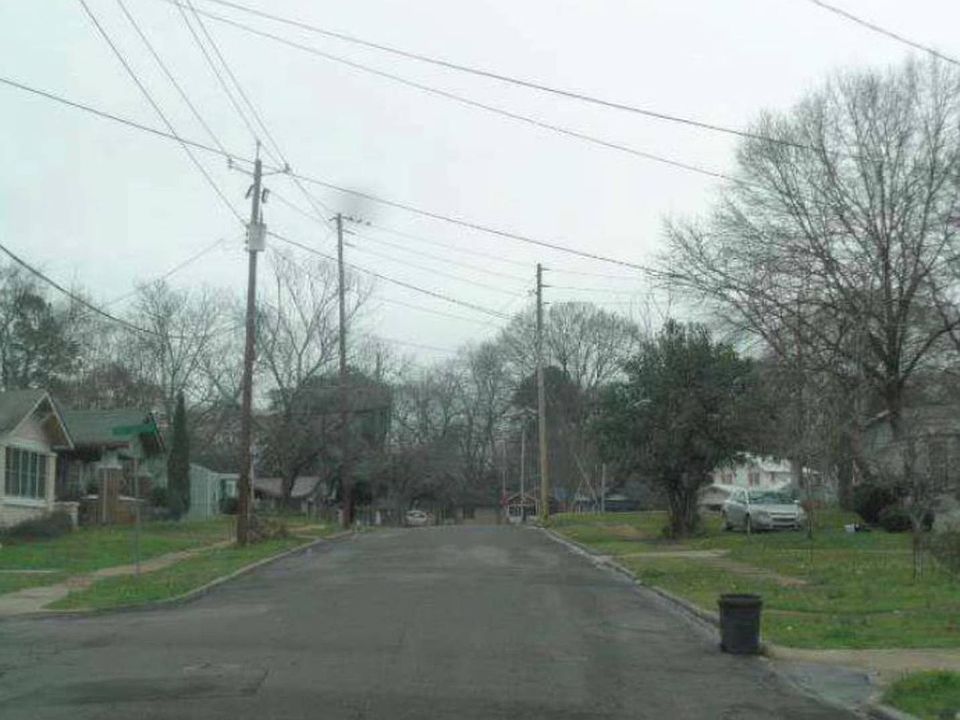 2nd image of 5001 Quincy Ct