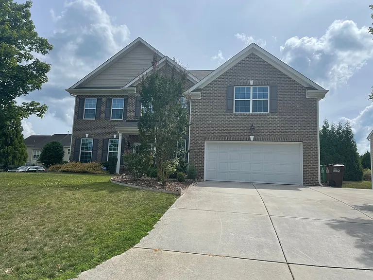3154 Cranberry Ridge Dr — Photo 1