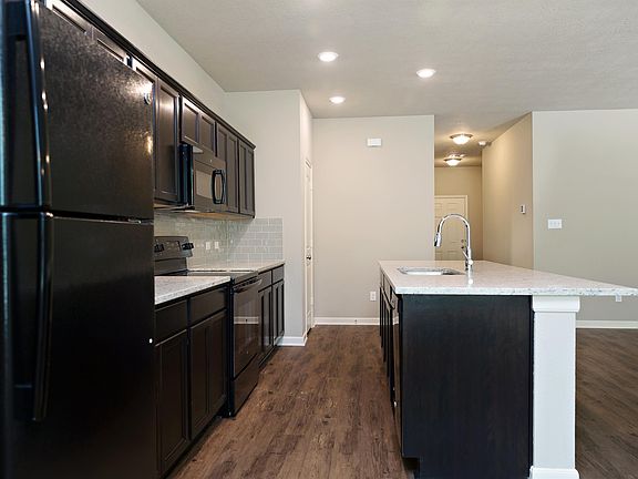 3rd image of 17293 Cedar Rock Ct #B