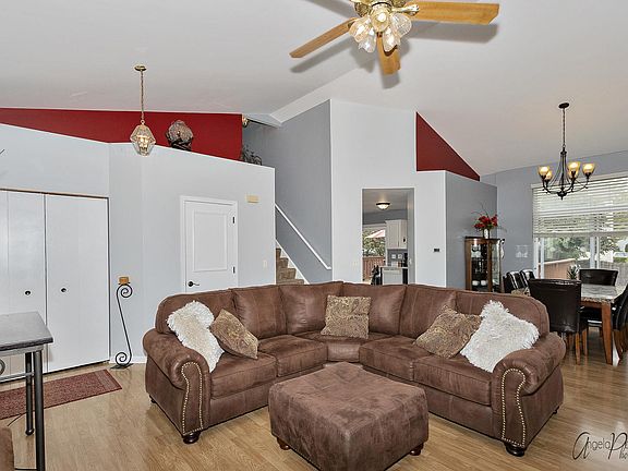 4th image of 4456 W Hill Ave