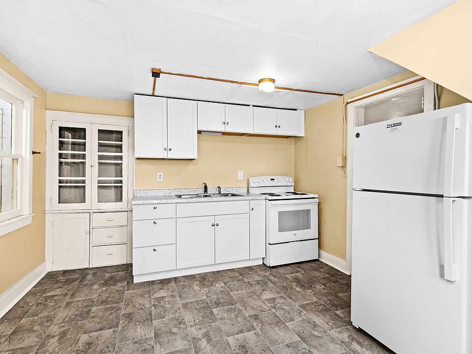 522_E_3rd_Street_06_02012025