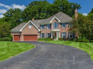 40w918 Campton Woods, Campton Hills, IL 60119