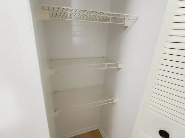 Sugarbush Apartments — Photo 149