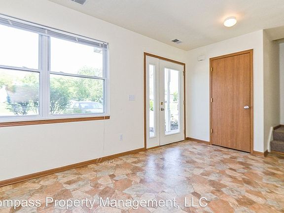 5th image of 10951 64th Ave APT 8