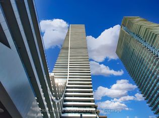 30 Shore Breeze Dr #2916, Toronto, ON M8V 0J1